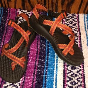 Chacos size 10